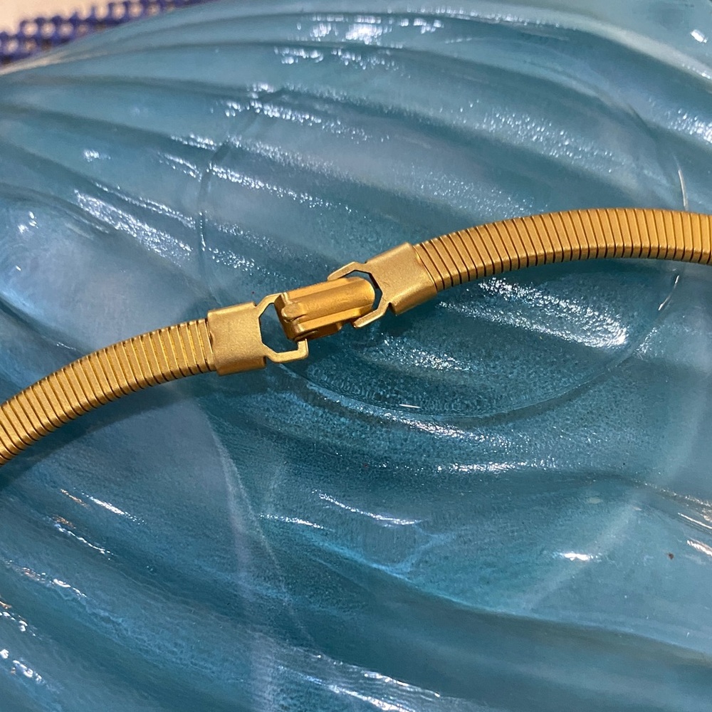 Vintage 20 inch Necklace - Picture 3 of 6